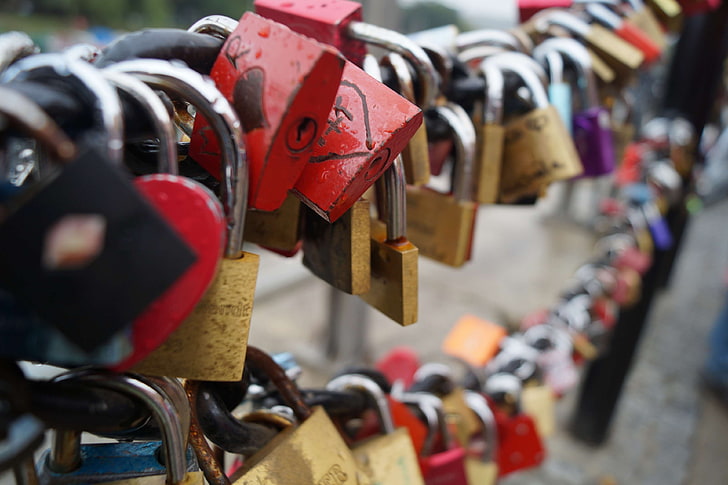 locksmiths